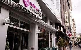 Viva Deluxe Hotel